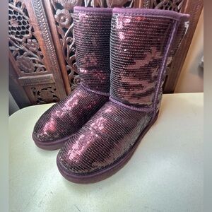UGG Classic Short Sparkles Port Sheepskin Boots Women Size 8